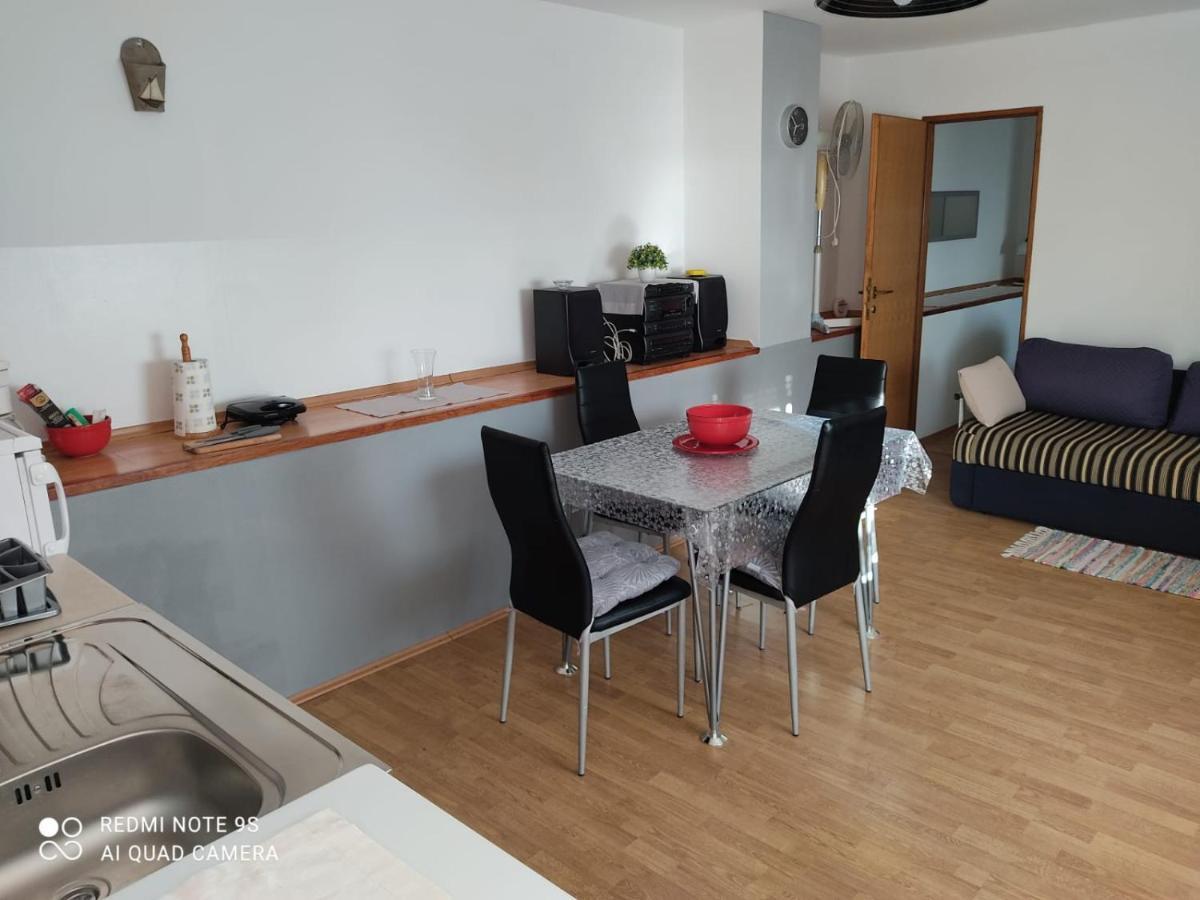 Apartmani Iva Sveti Juraj Dış mekan fotoğraf